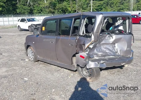 2005 Scion Xb from USA, damaged, VIN JTLKT324254019882